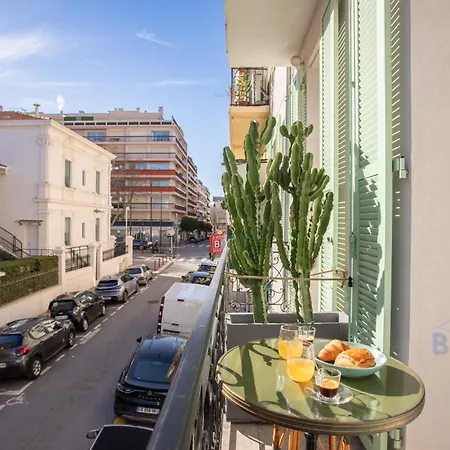 Olivette Apartment *